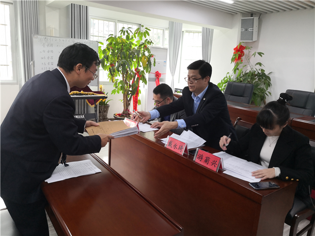 宋偉杰審查動態(tài)，力量變化與自信成就感的旅程