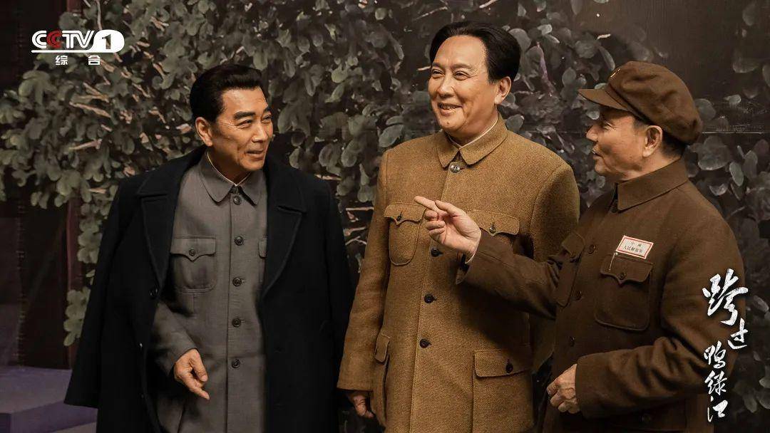 葉劍英演員的日常，友情、熱愛與舞臺上的英雄夢探索
