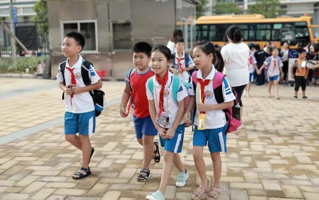 南沙區(qū)原民辦教師最新公示情況揭秘，科技重塑教育篇章