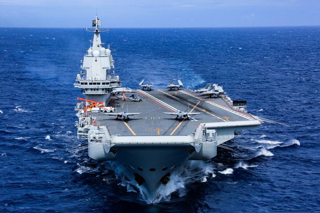 中國最新航空母艦，未來海疆的堅(jiān)實(shí)守護(hù)者